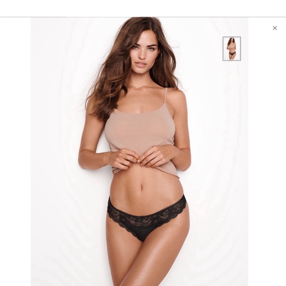 NEW WITH TAGS VICTORIA’S SECRET SIZE XS BLACK SATIN AND LACE THONG
